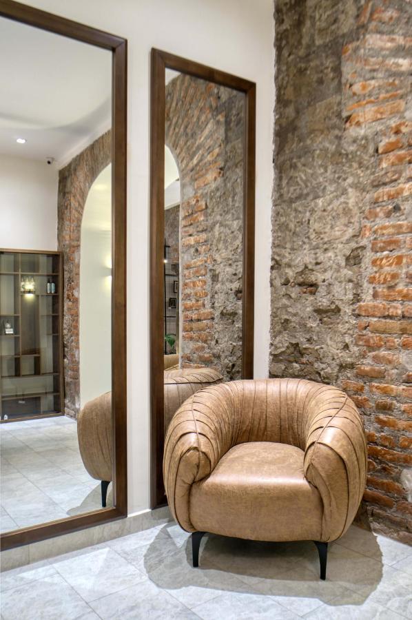 Wanderlot - Hotel Plaza Central Riobamba Kültér fotó