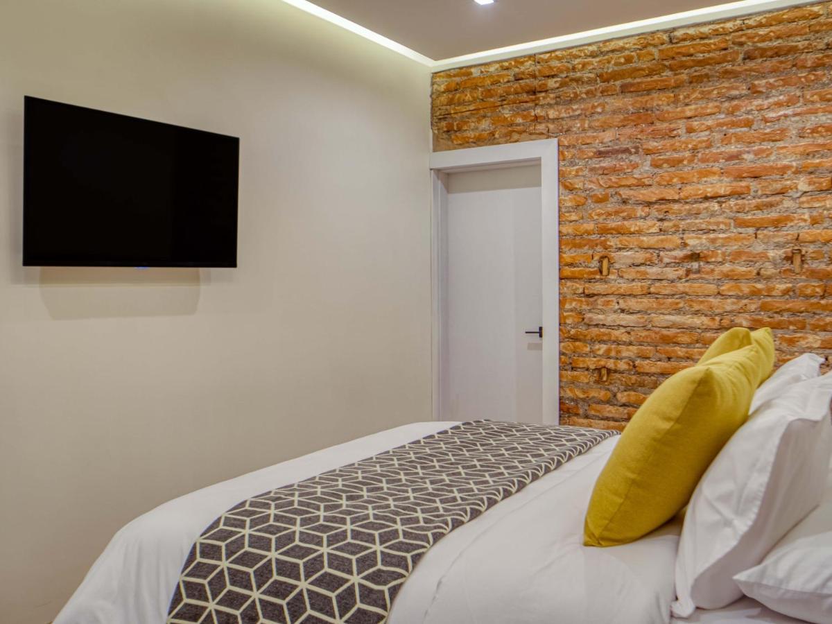 Wanderlot - Hotel Plaza Central Riobamba Kültér fotó
